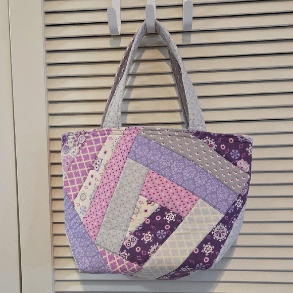 Chic Handmade Patchwork Tote in Purple and Gray - Picture 2 of 3